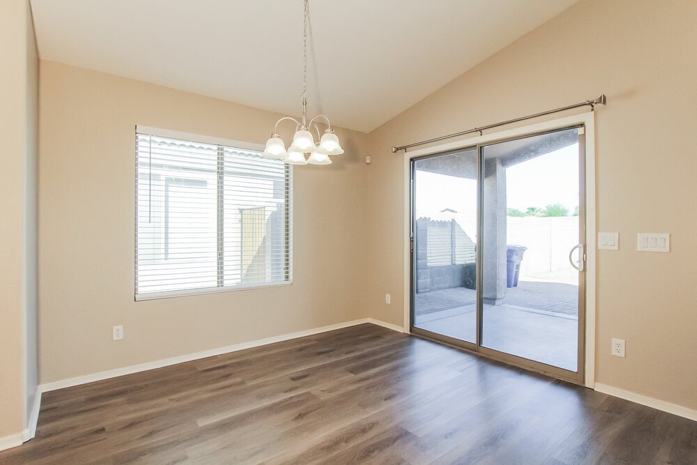 Building Photo - 12056 W Caribbean Ln