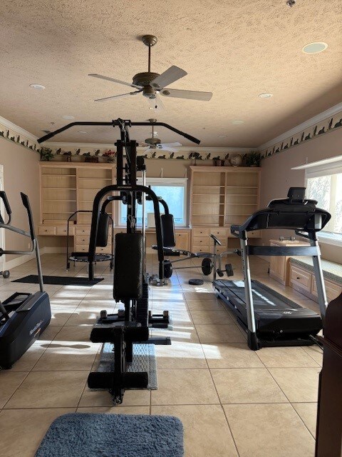 Building Photo - 1 Spring Hl