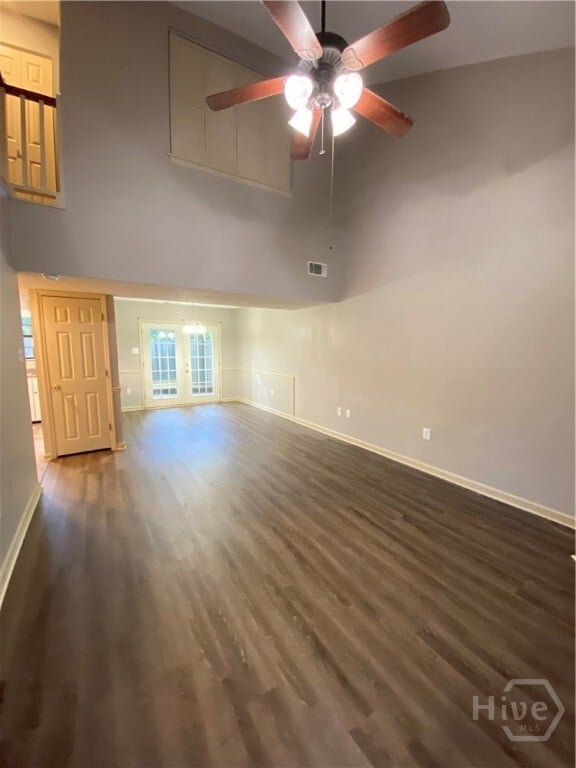 Building Photo - 163 Holland Park Cir