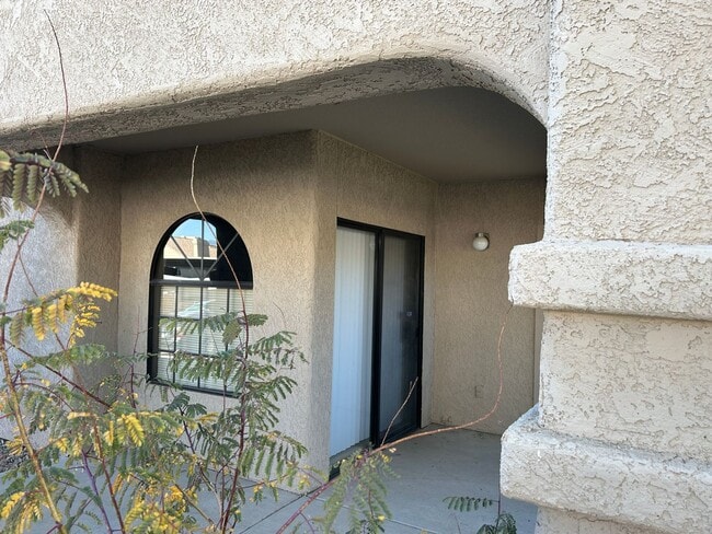 Building Photo - PlayersClub101-14103