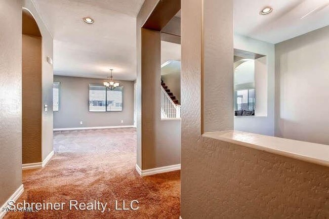 Building Photo - 4 br, 3 bath House - 2506 E. Tonto Dr.