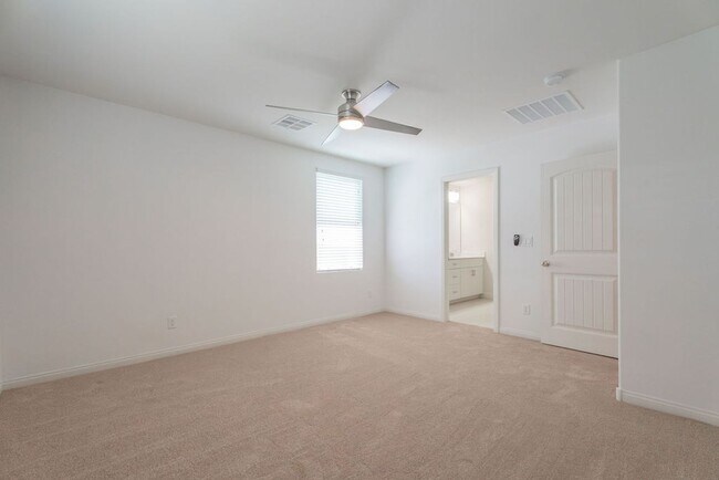 Building Photo - 5474 Enchanted Rose St