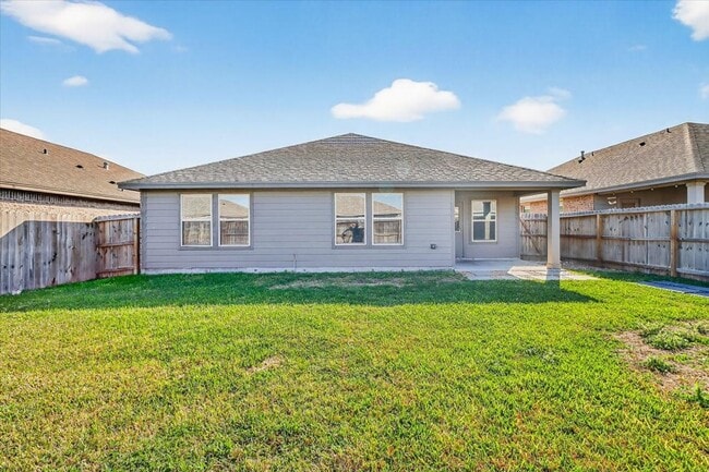 Building Photo - 7230 Tristan Dr