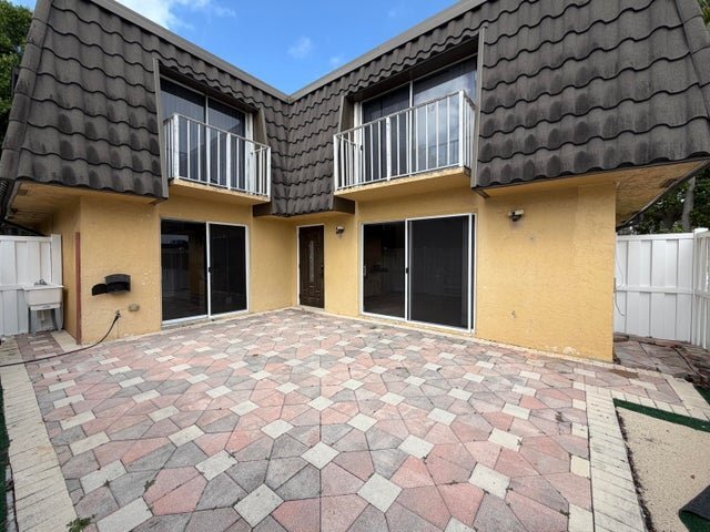 Building Photo - 22200 Boca Rancho Dr