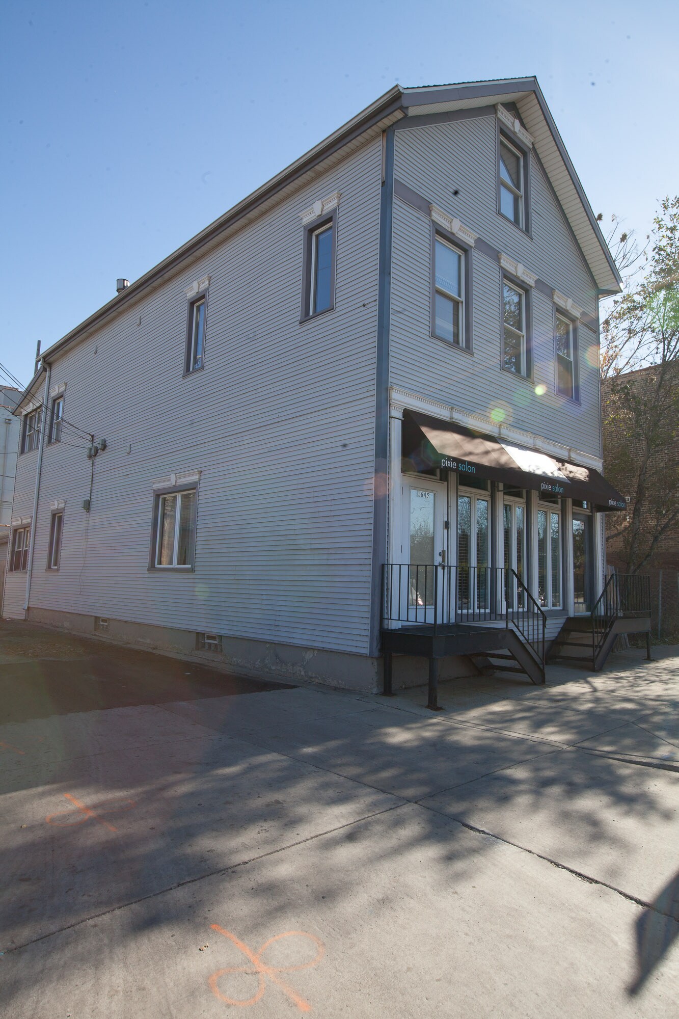 Building Photo - 1645 N Ashland Ave