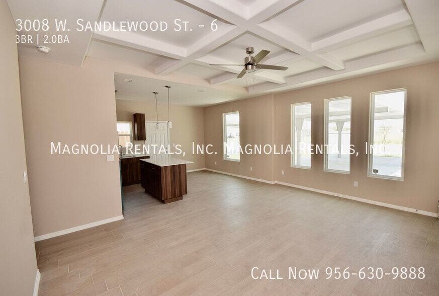 Building Photo - 3008 W Sandlewood St