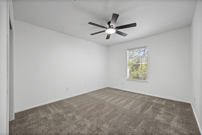 Building Photo - 4501 Whispering Valley Dr