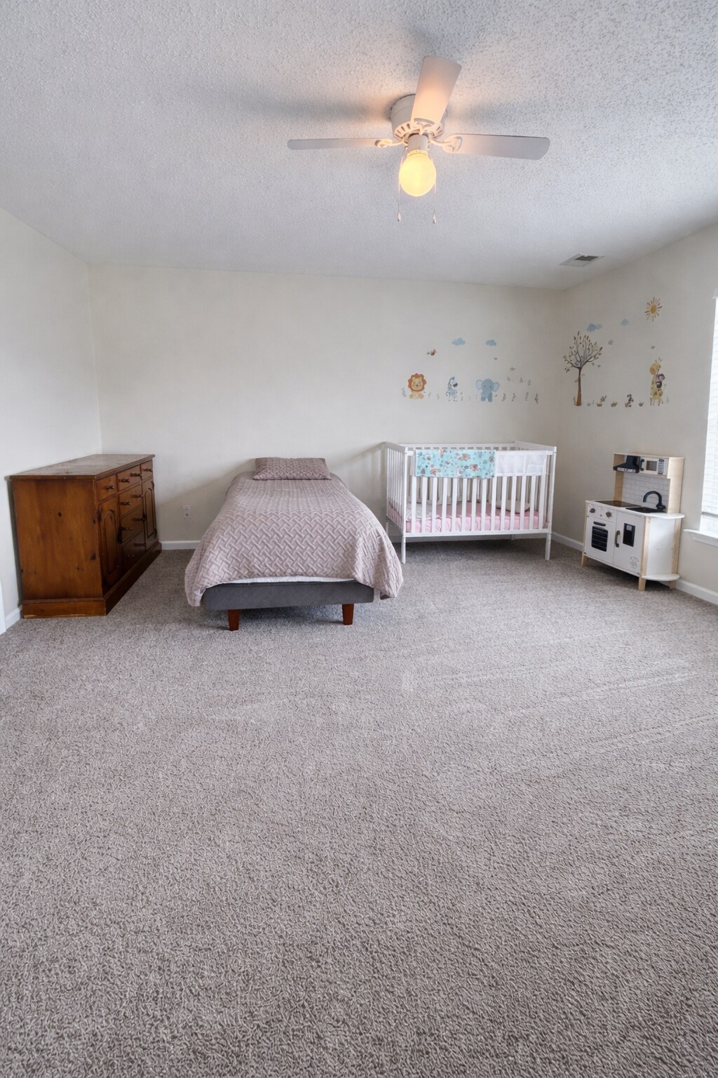 Building Photo - 108 White Cedar Ct
