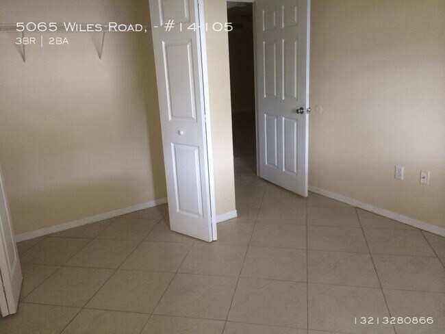 Building Photo - Large 3/2 condo at Evergreen Lakes