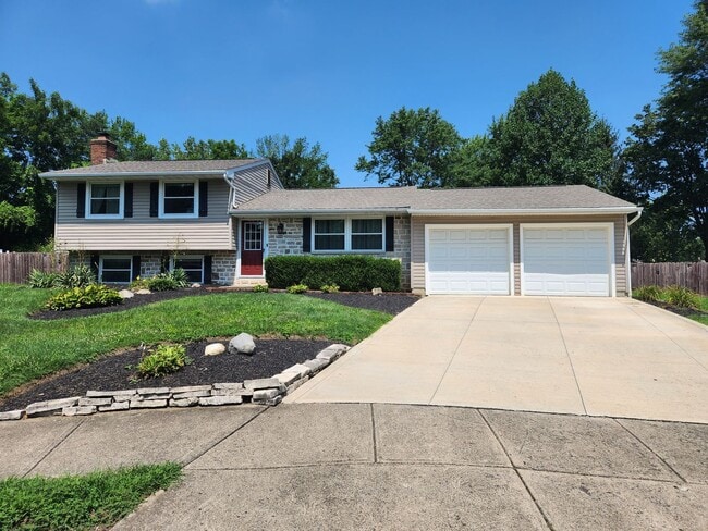 Primary Photo - Charming 3-Bedroom Home in a Quiet Cul-de-Sac