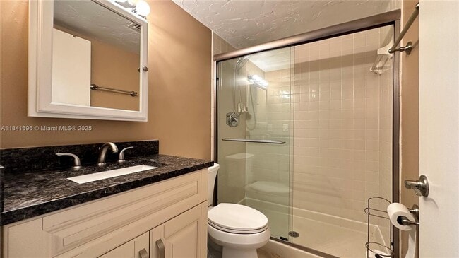 Building Photo - 4260 Village Dr