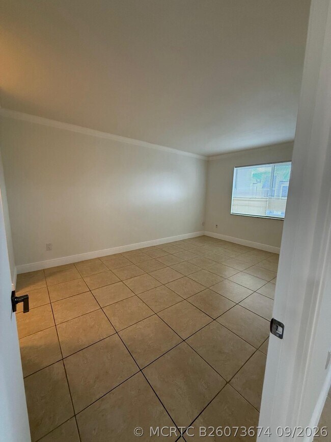 Building Photo - 7732 Camino Real