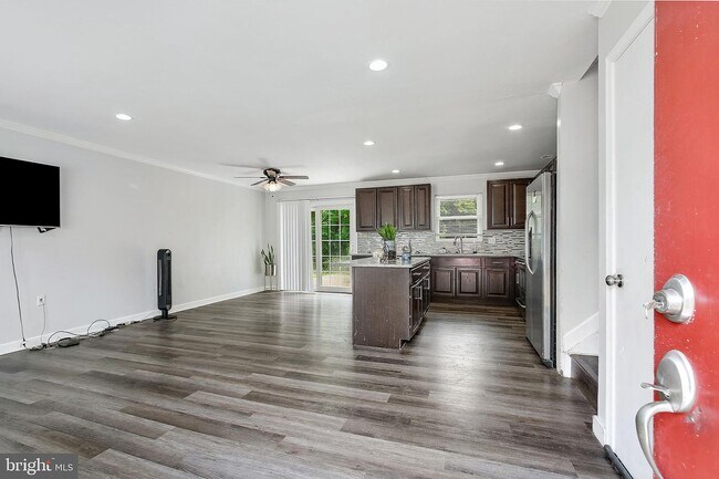 Building Photo - 3072 Endicott Ct