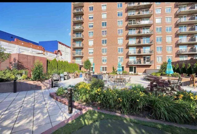 Building Photo - 3312 Hudson Ave
