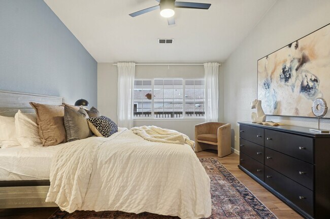 Building Photo - 4271 S Blackhawk Cir