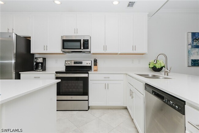 Building Photo - 6023 Ellerston Wy