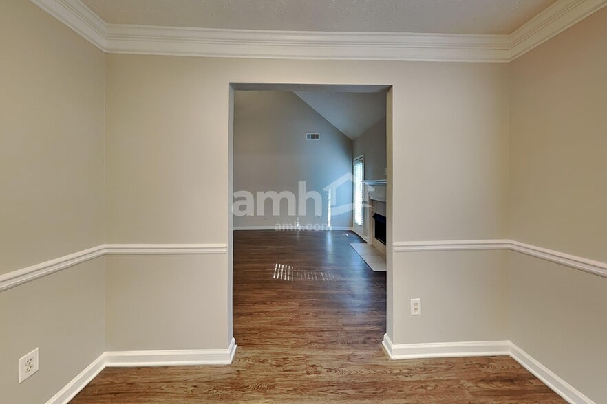 Building Photo - 1225 Stephens Pond View