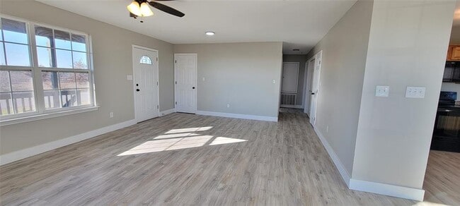 Building Photo - 465 Cottletown Rd