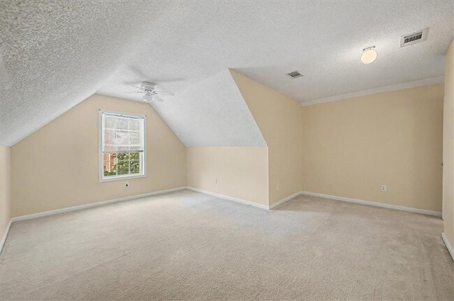 Building Photo - 2025 Baramore Oaks Dr