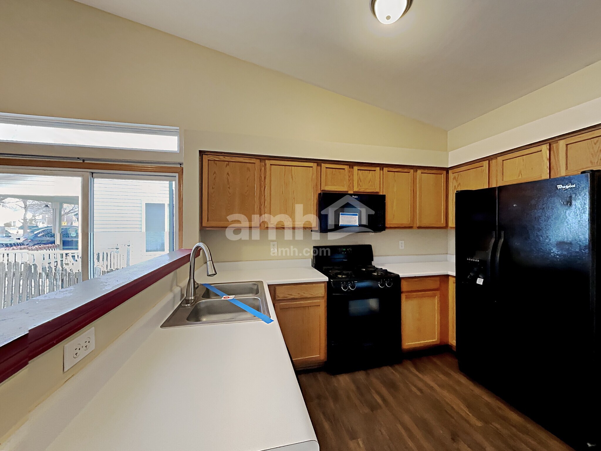 Building Photo - 14151 S Napa Cir