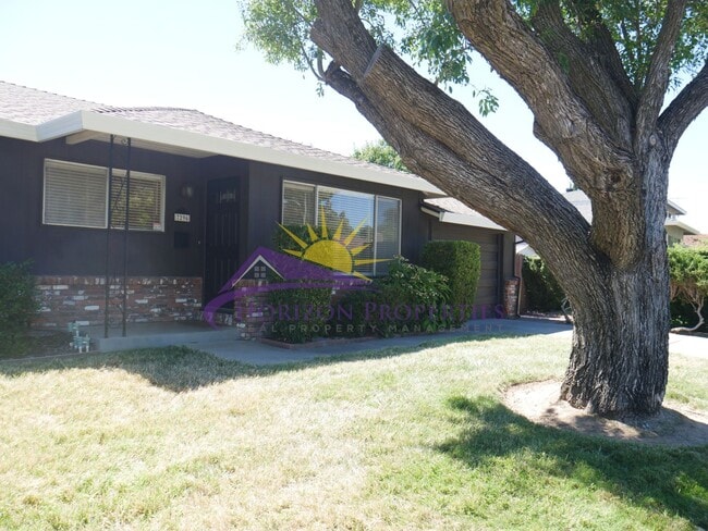 Building Photo - 7296 Farm Dale Way