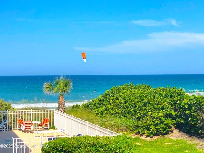 Building Photo - 2035 Jimmy Buffett Mem Hwy