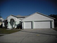 Building Photo - 9724 Mary Robin Dr