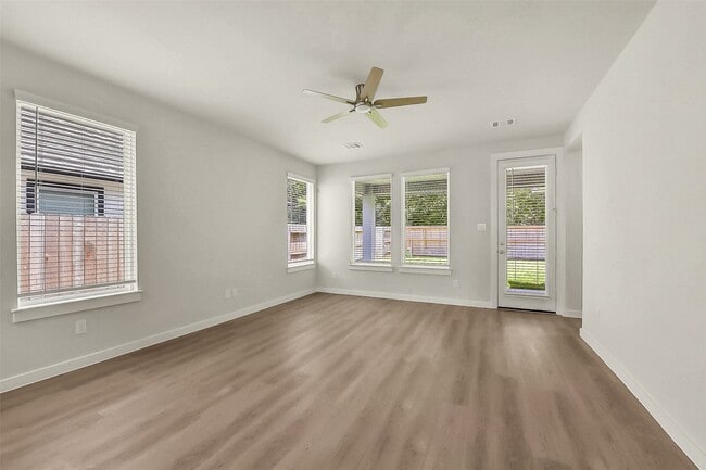 Building Photo - 8435 Red Shiner Wy