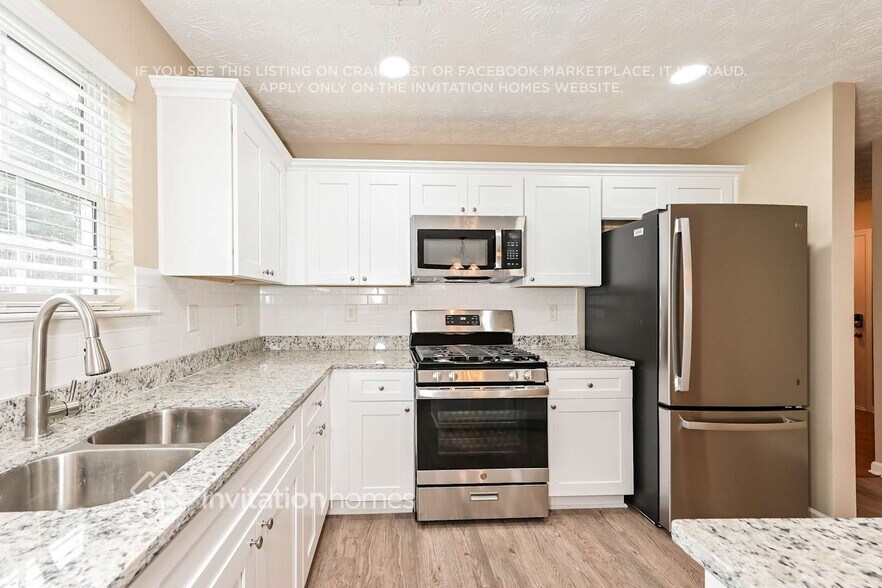 Building Photo - 1751 Sydney Mill Ct NE