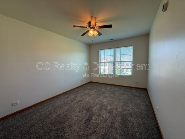 Building Photo - 1026 Turin Dr
