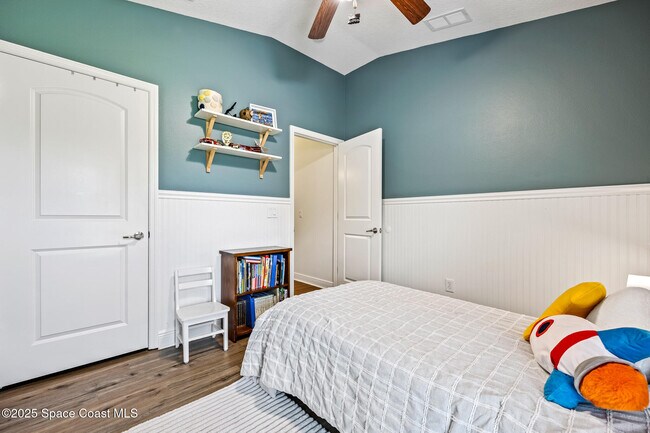 Building Photo - 1236 Alaqua Way