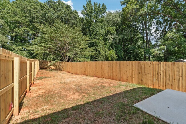 Building Photo - New Construction 3 Bedroom Townhome