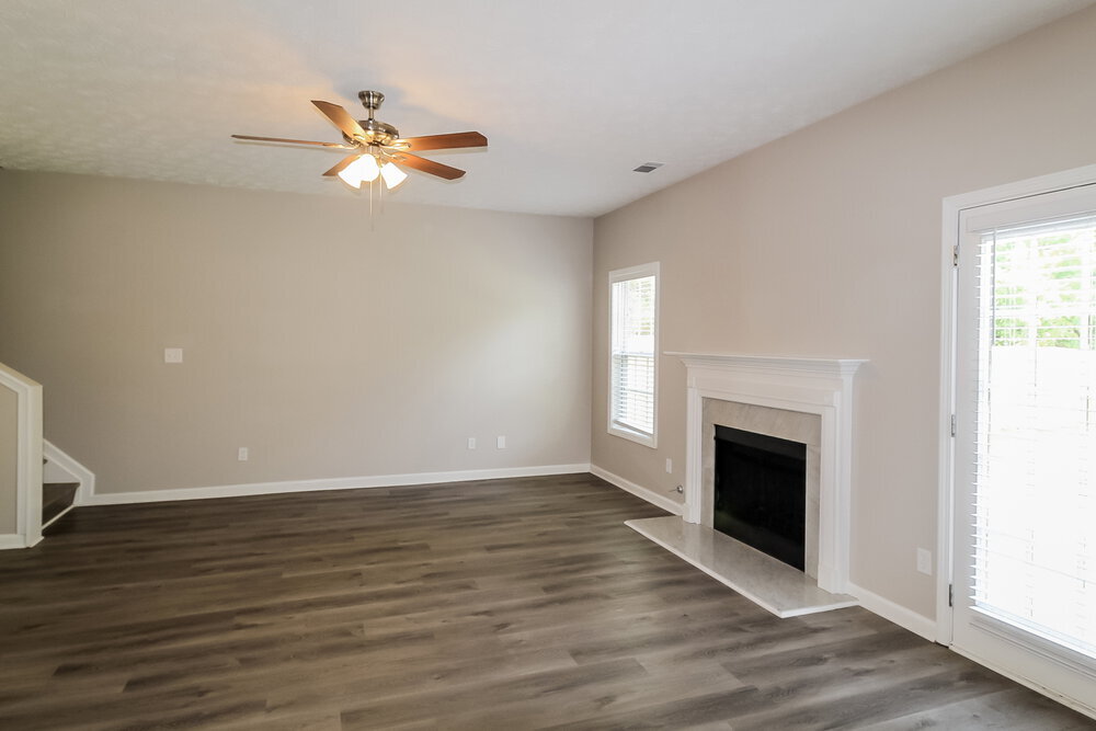 Building Photo - 2530 Cordillo Dr