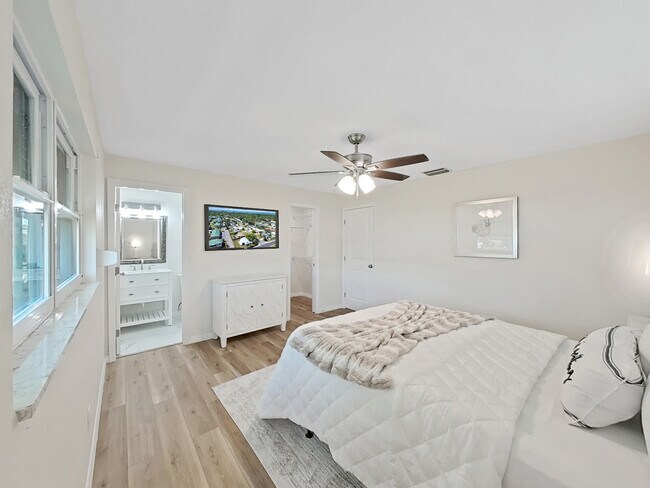 Building Photo - 7797 Barry Ct