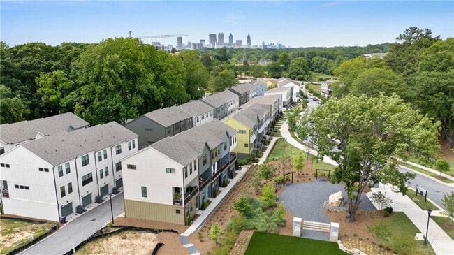 Building Photo - 1265 Zucchini Cir SE