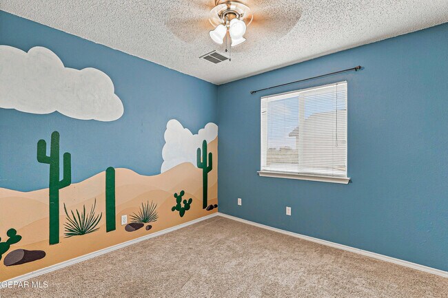 Building Photo - 11412 Flor Veronica Dr