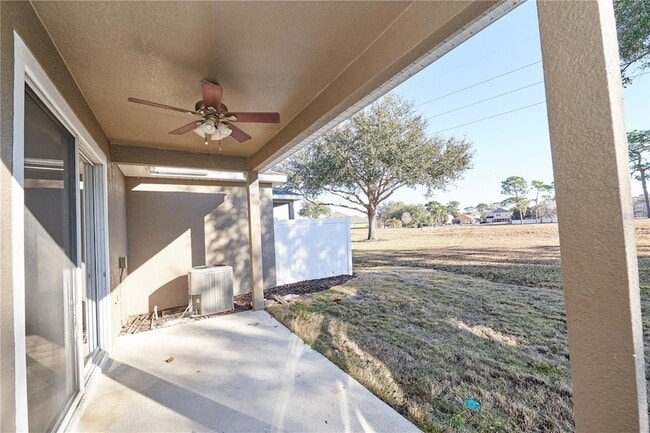 Building Photo - 23903 Sardinia Dr