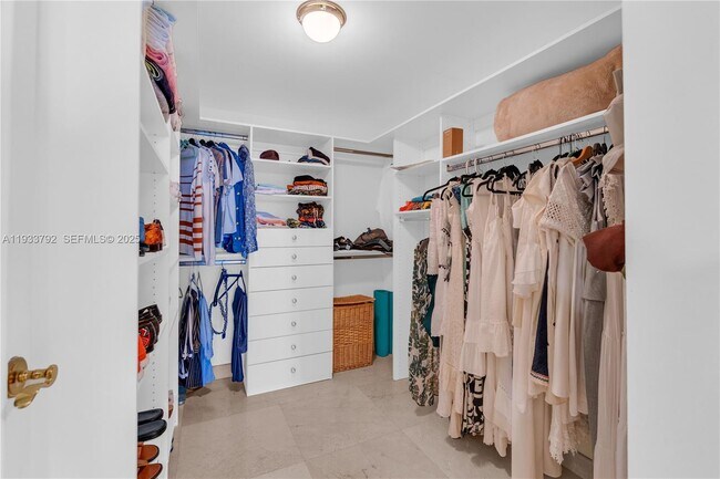 Building Photo - 19111 Collins Ave