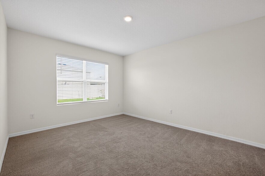 Building Photo - 34211 Jasper Stone Dr