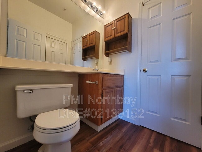 Building Photo - 68 Manchester Dr