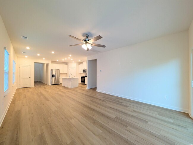 Building Photo - 1109 Lauryn Oak Lp