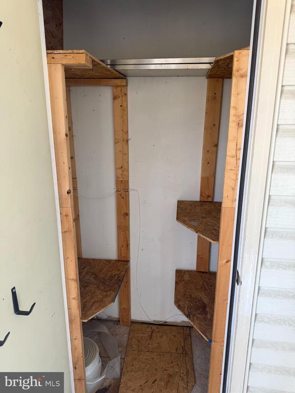 Building Photo - 309 Tall Pines Ct