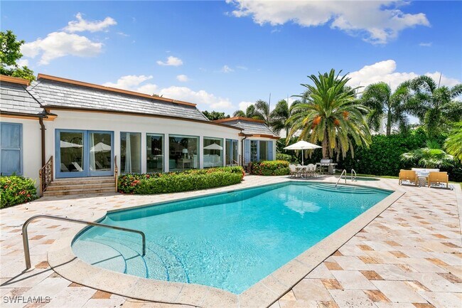 Building Photo - 1060 Galleon Dr