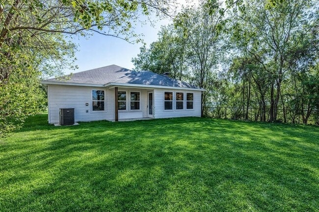 Building Photo - 3305 Avenue J