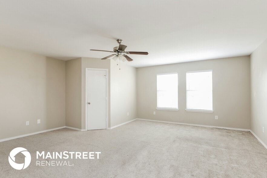 Building Photo - 2206 Midbury Dr