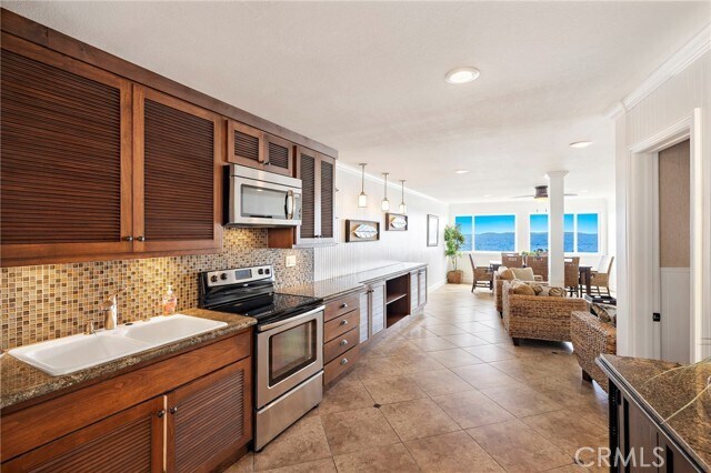 Building Photo - 34 Blue Lagoon