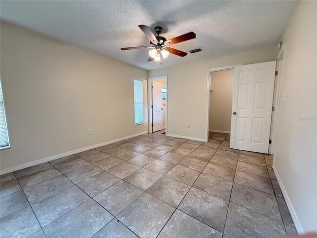 Building Photo - 3136 Julia Ct