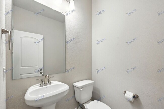 Building Photo - 2832 Baneberry Ln