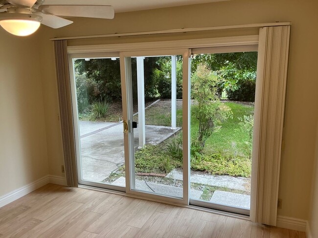 Building Photo - Charming 4 Bedroom 2 Bath 2 Story Home in the City of Fullerton