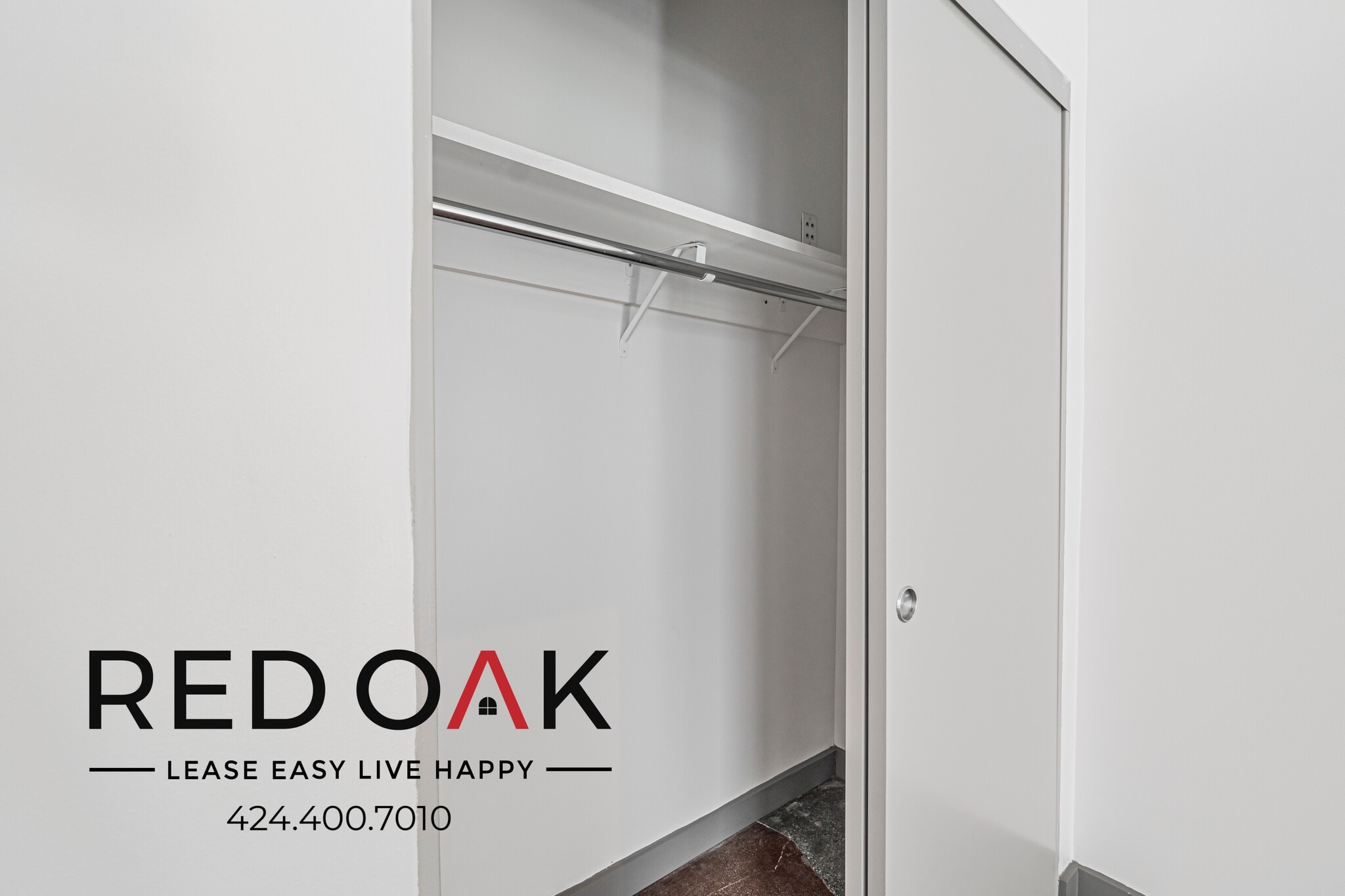 Building Photo - 430 S Broadway